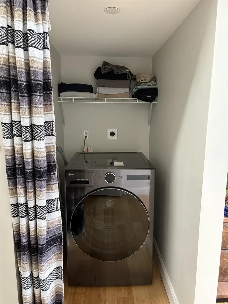 12 Cross Street Concord NH 03303