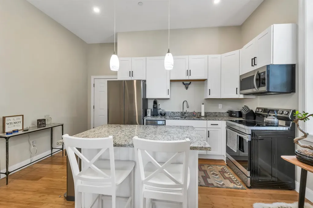 12 Cross Street Concord NH 03303