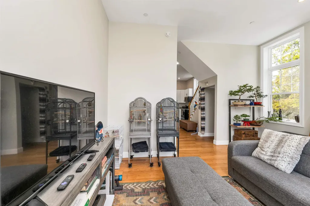 12 Cross Street Concord NH 03303