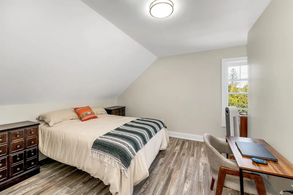 12 Cross Street Concord NH 03303