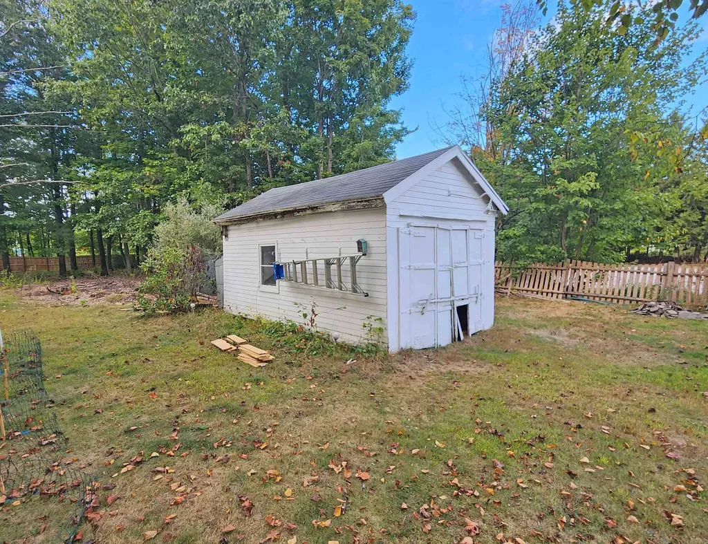 5 Gage Street Boscawen NH 03303