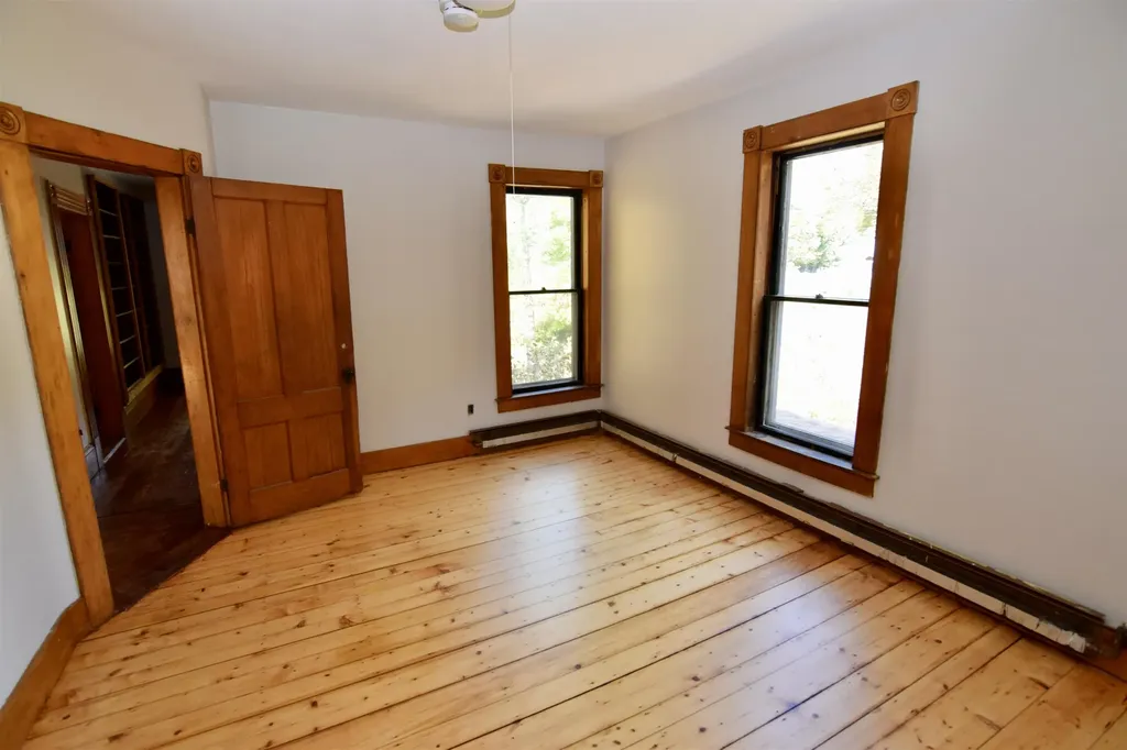 28 Fairview Terrace Royalton VT 05068