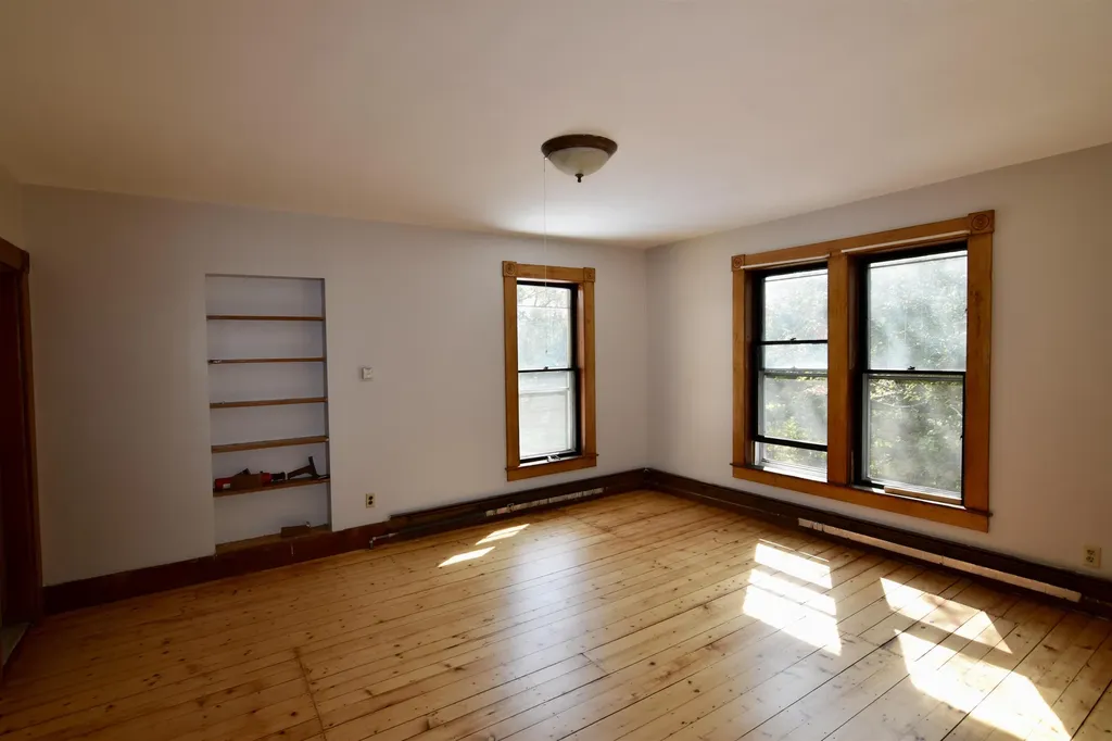 28 Fairview Terrace Royalton VT 05068