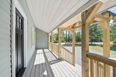 20 Old West Side Road Conway NH 03860