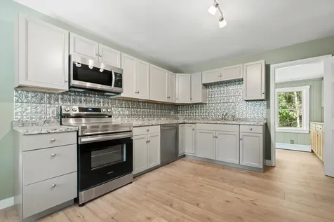 20 Old West Side Road Conway NH 03860