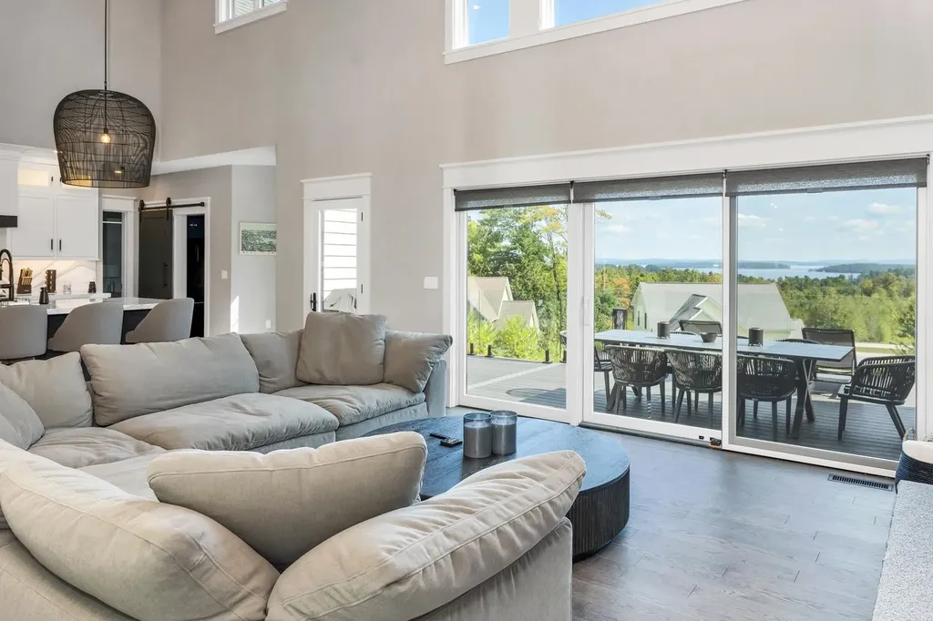 125 Sterling Drive Laconia NH 03246