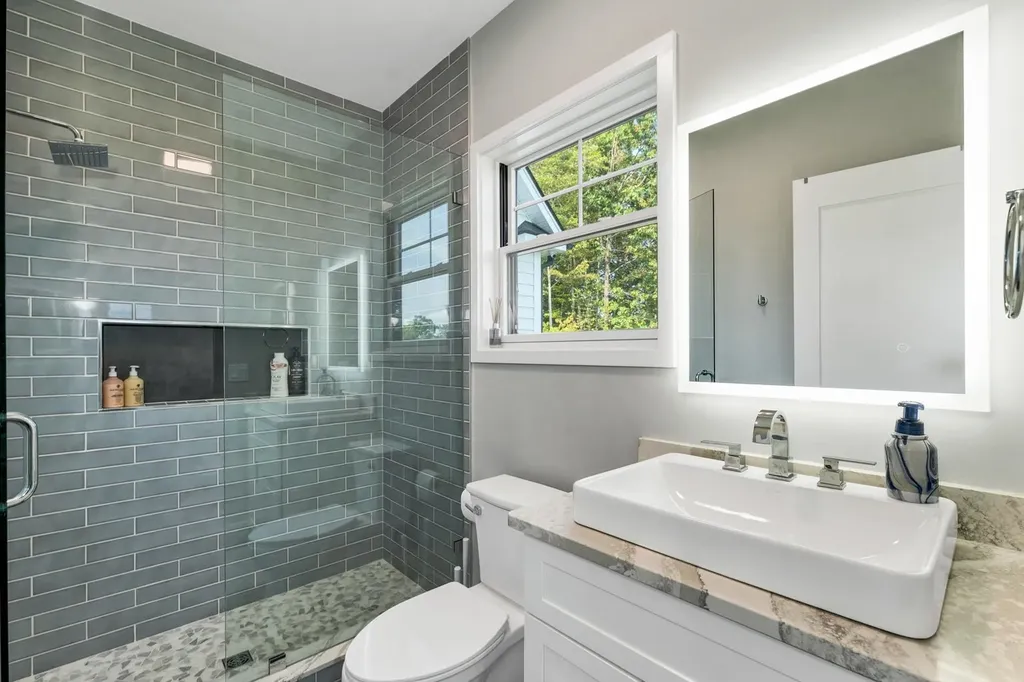 125 Sterling Drive Laconia NH 03246