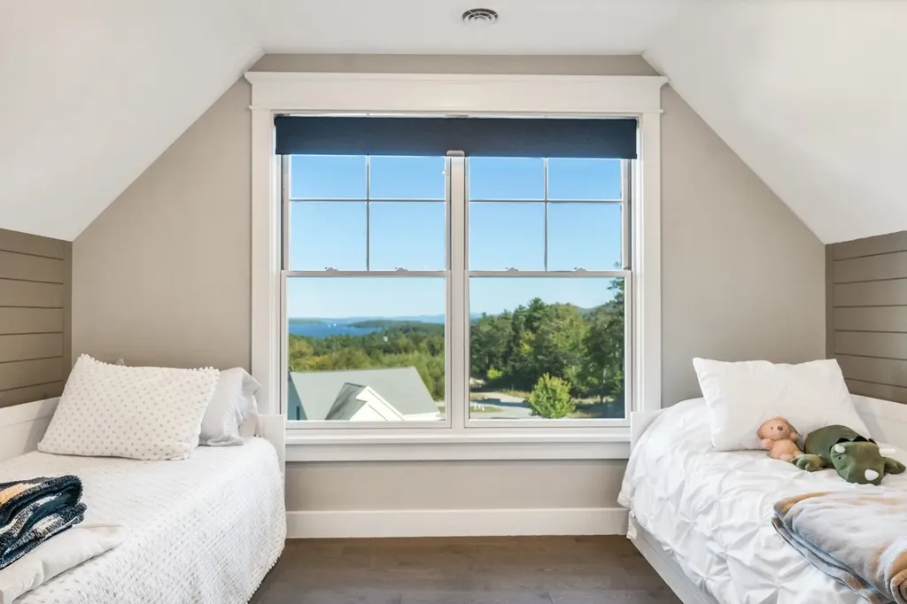 125 Sterling Drive Laconia NH 03246