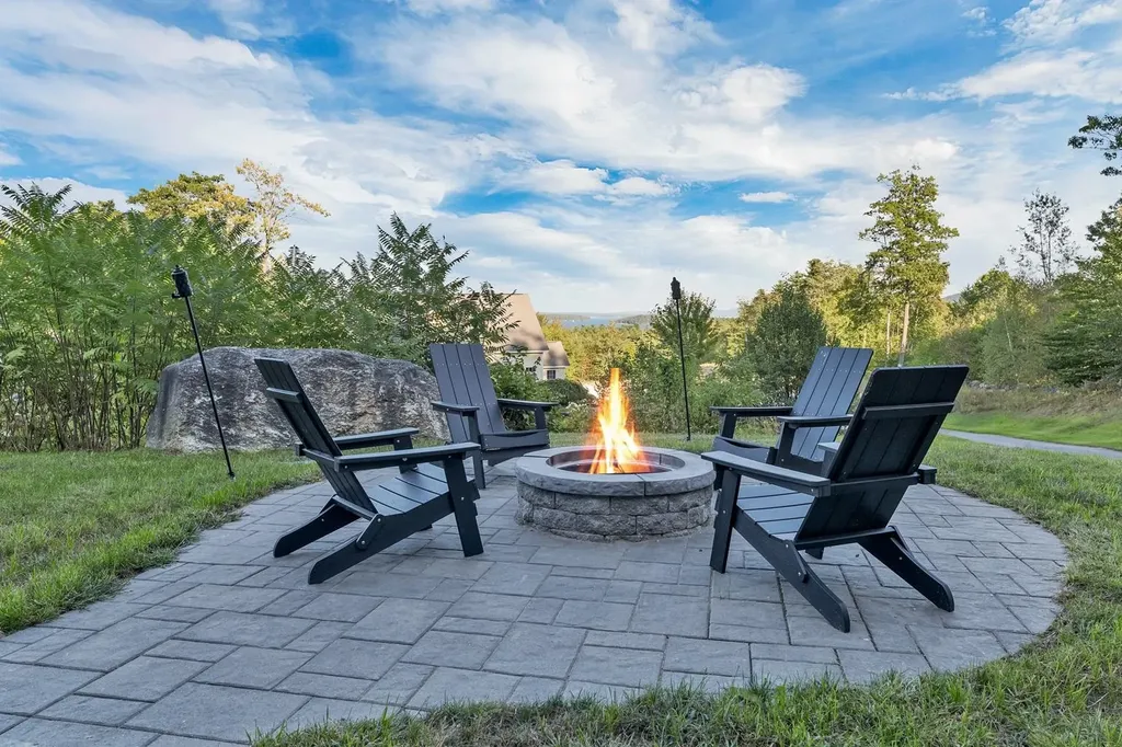 125 Sterling Drive Laconia NH 03246