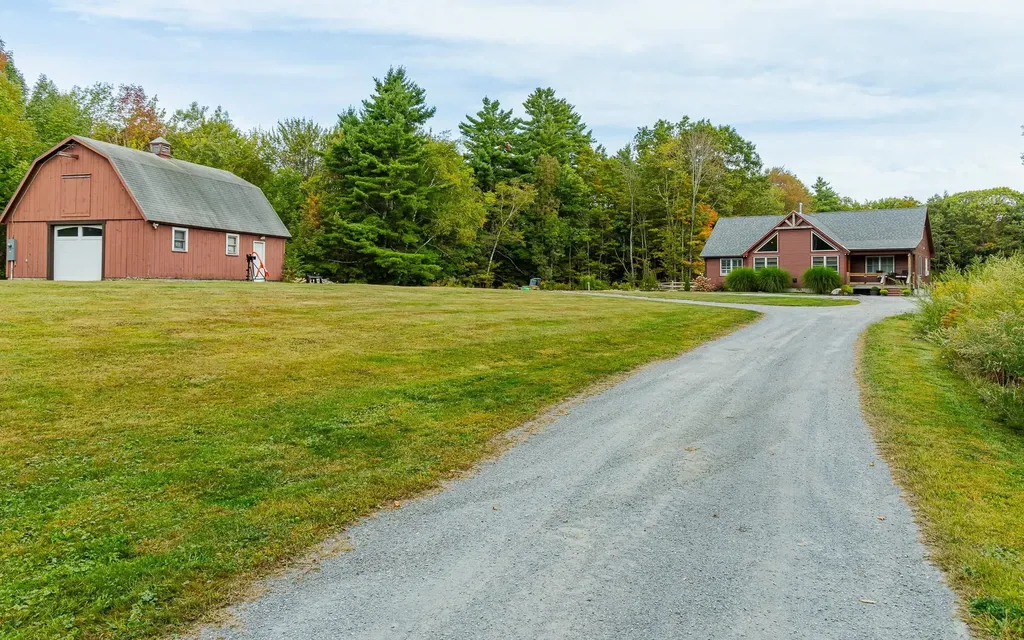 473 Pratt Road Alstead NH 03602