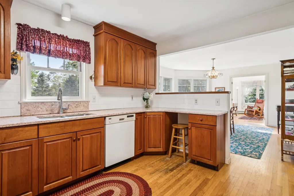 187 Hopson Road Norwich VT 05055