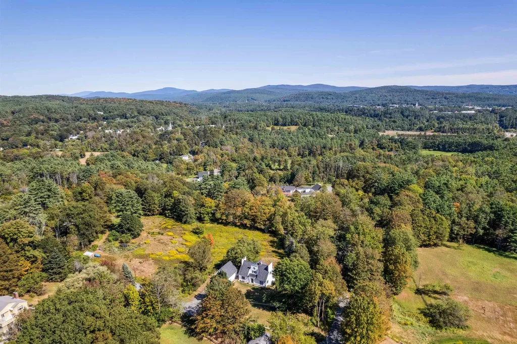 187 Hopson Road Norwich VT 05055