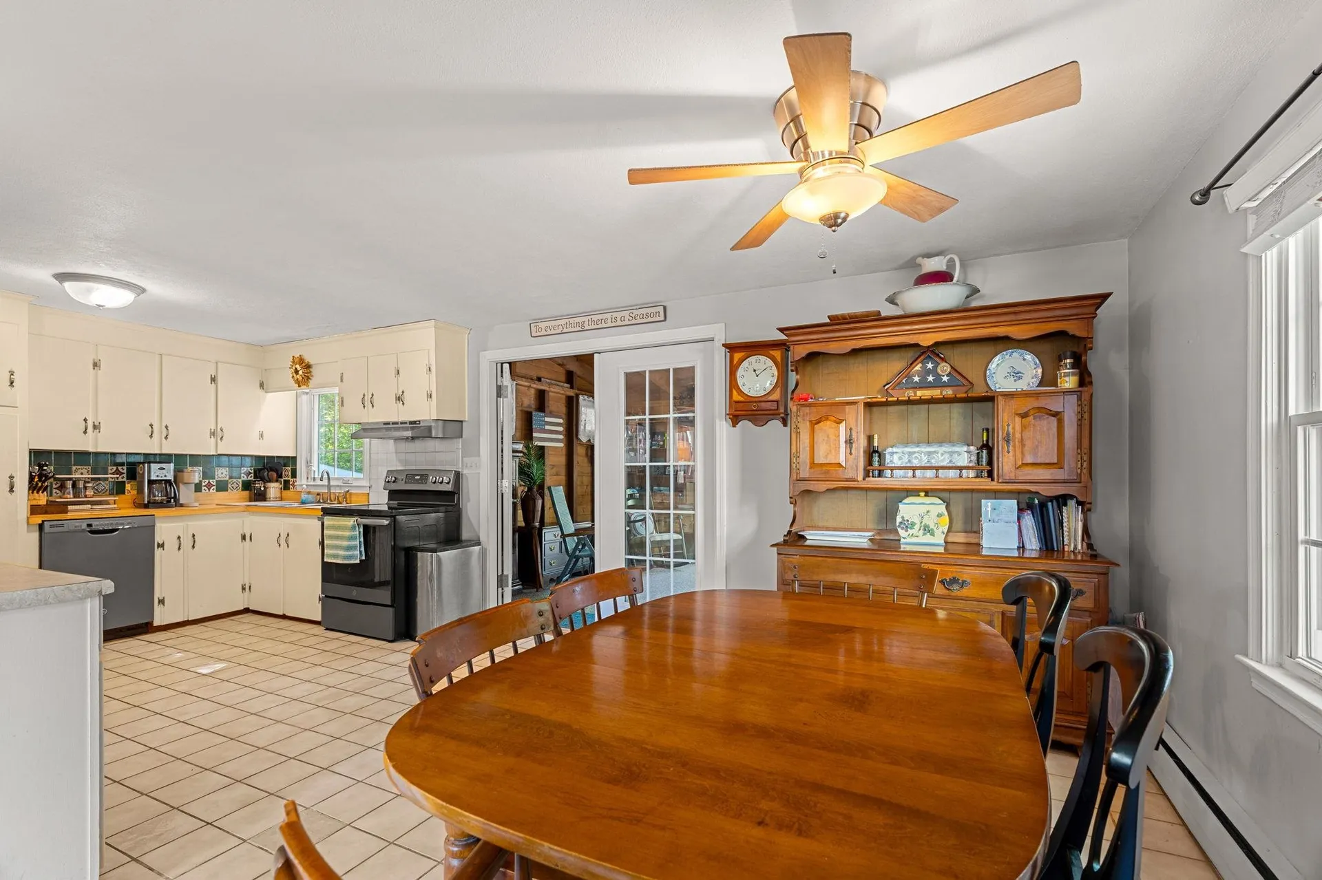 403 High Street Hampton NH 03842