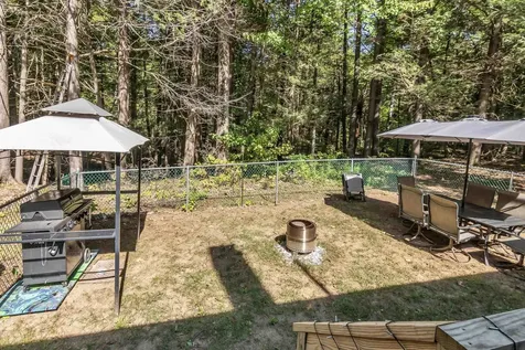 16 Saddle Path Road Raymond NH 03077