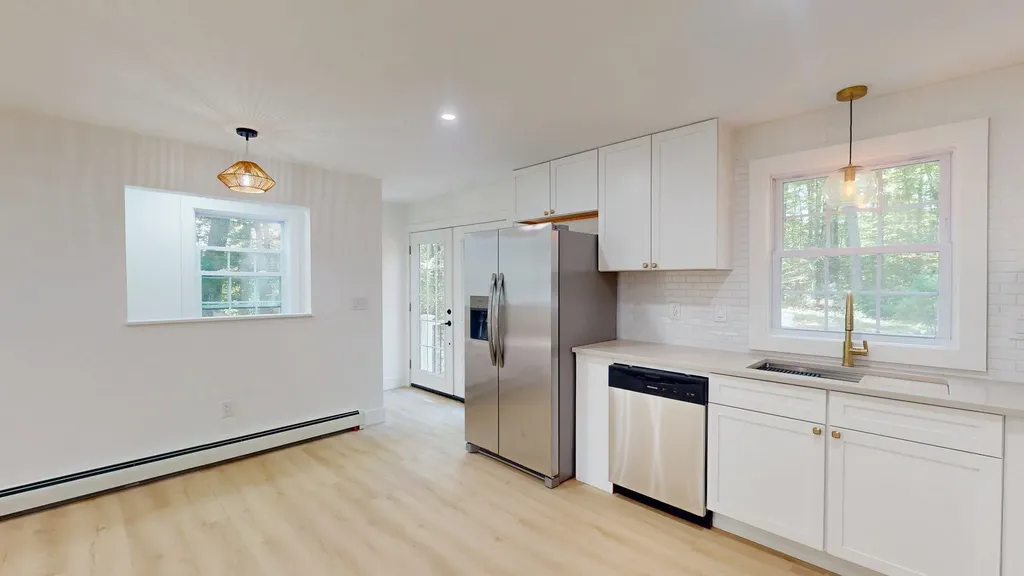 40 Forest Lane Boscawen NH 03303