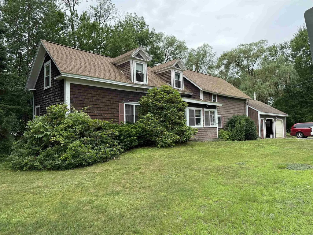 46 Weare Road Henniker NH 03042