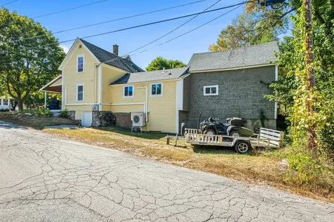 29 Washington Street Gorham NH 03581