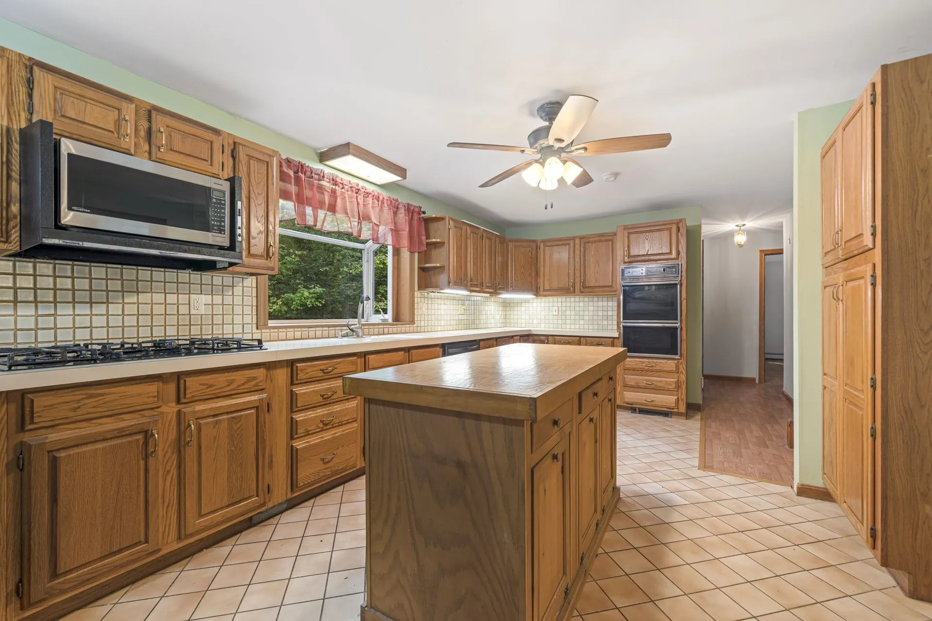 17 Gould Pond Road Hillsborough NH 03244