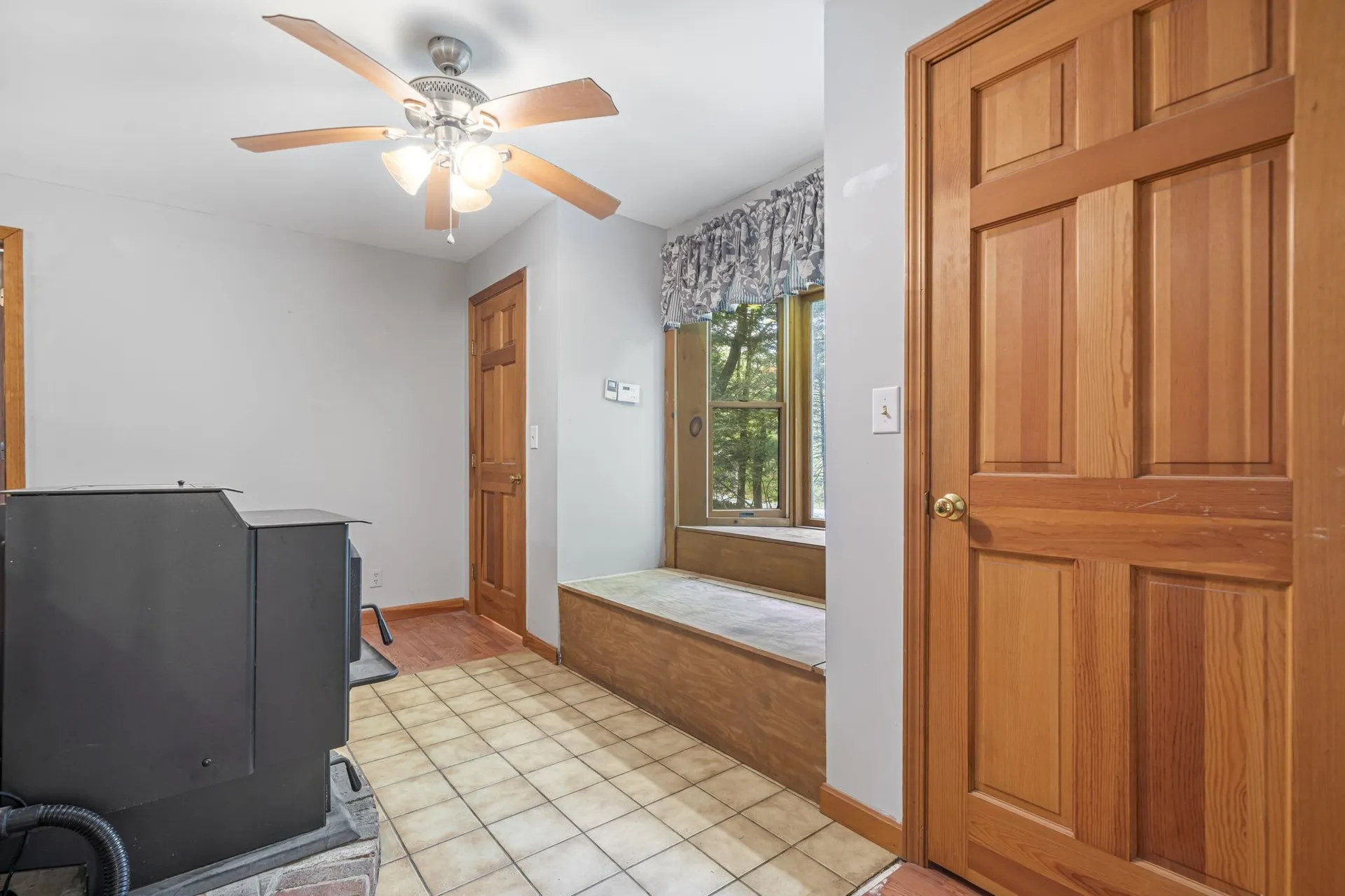 17 Gould Pond Road Hillsborough NH 03244