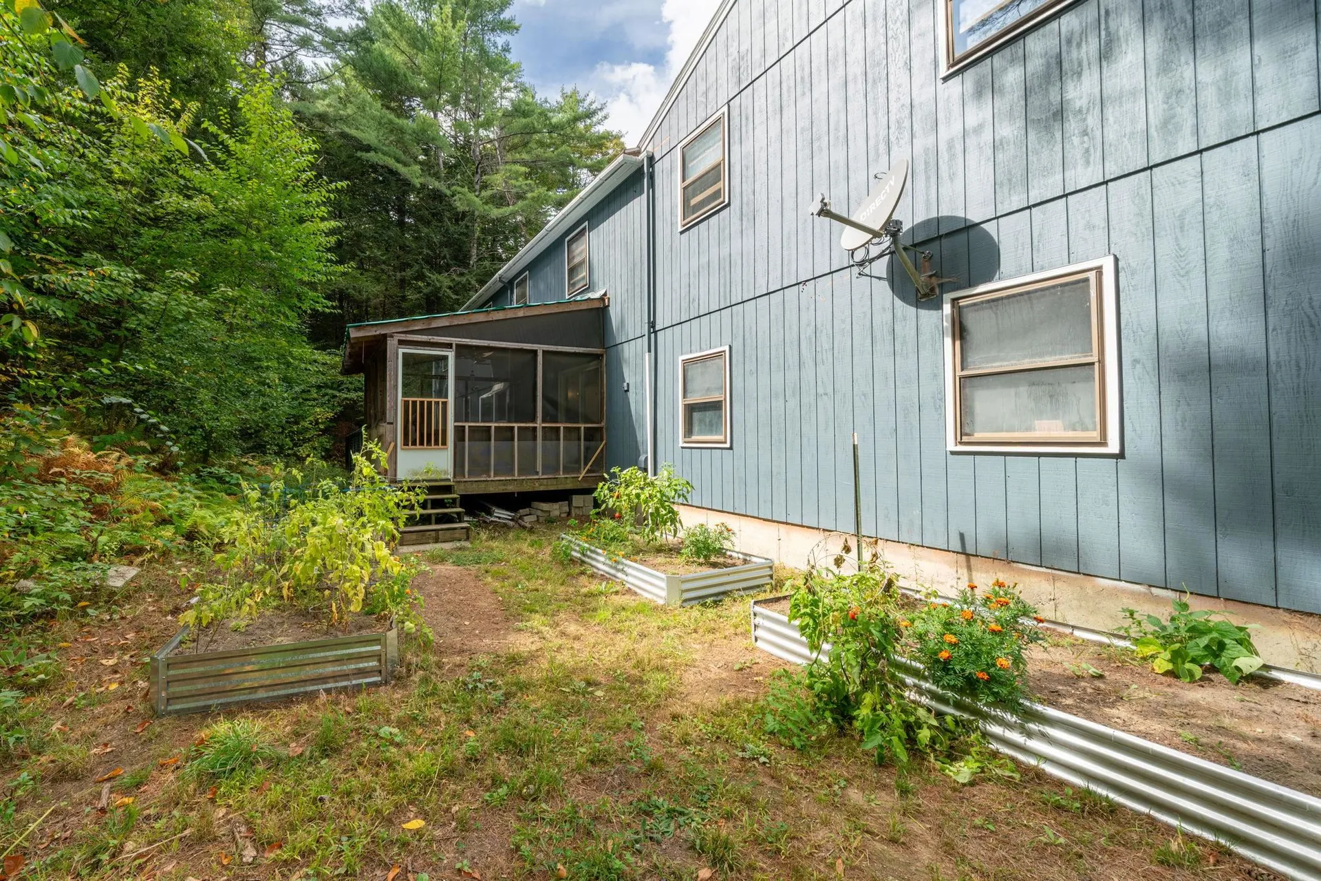 17 Gould Pond Road Hillsborough NH 03244