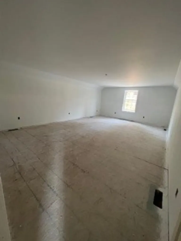 110 Laurel Road Hooksett NH 03106