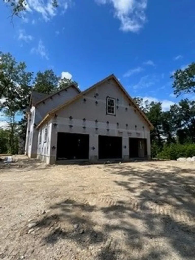 110 Laurel Road Hooksett NH 03106