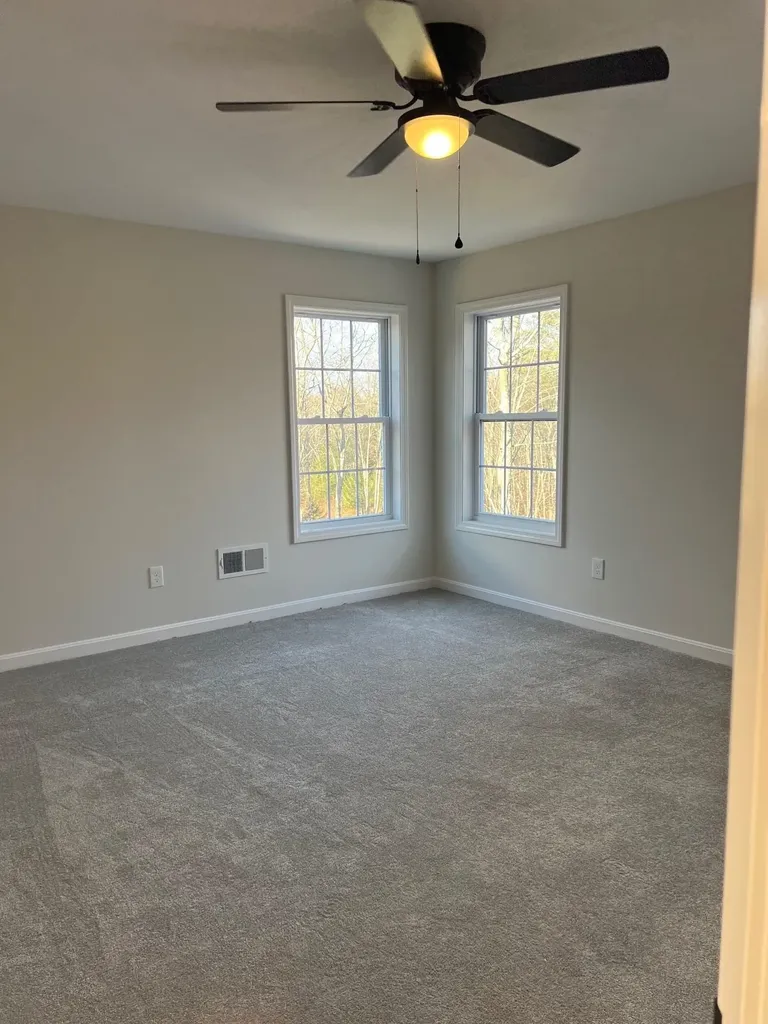 110 Laurel Road Hooksett NH 03106