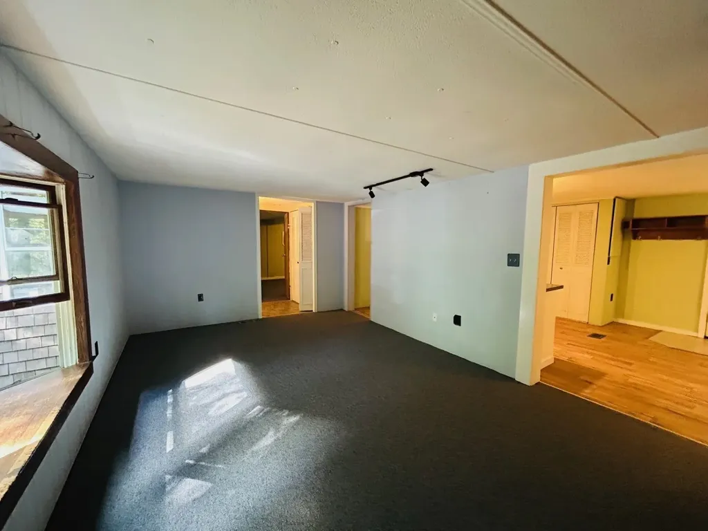 18 Sugar Hill Road Swanzey NH 03446