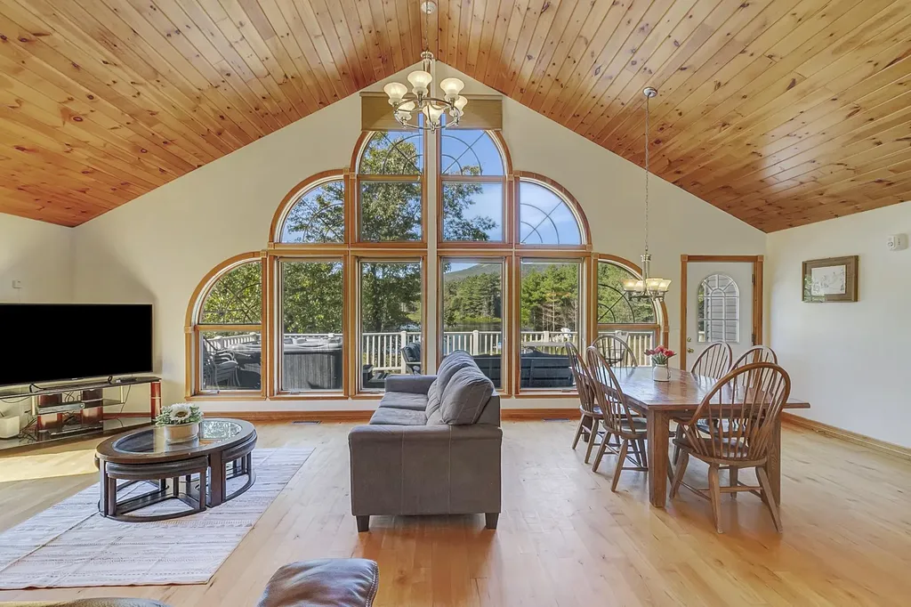 288 Cedar Lane Peru VT 05152