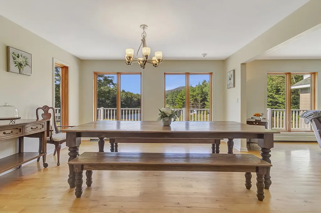 288 Cedar Lane Peru VT 05152