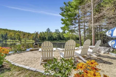 288 Cedar Lane Peru VT 05152