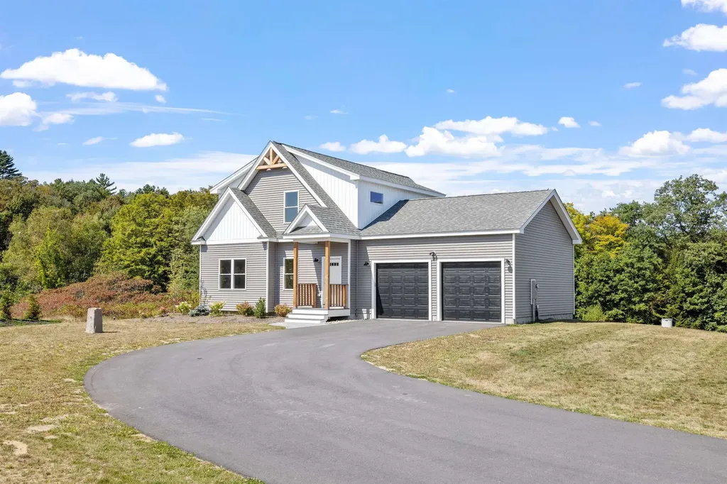 47 Melina's Way Thornton NH 03285