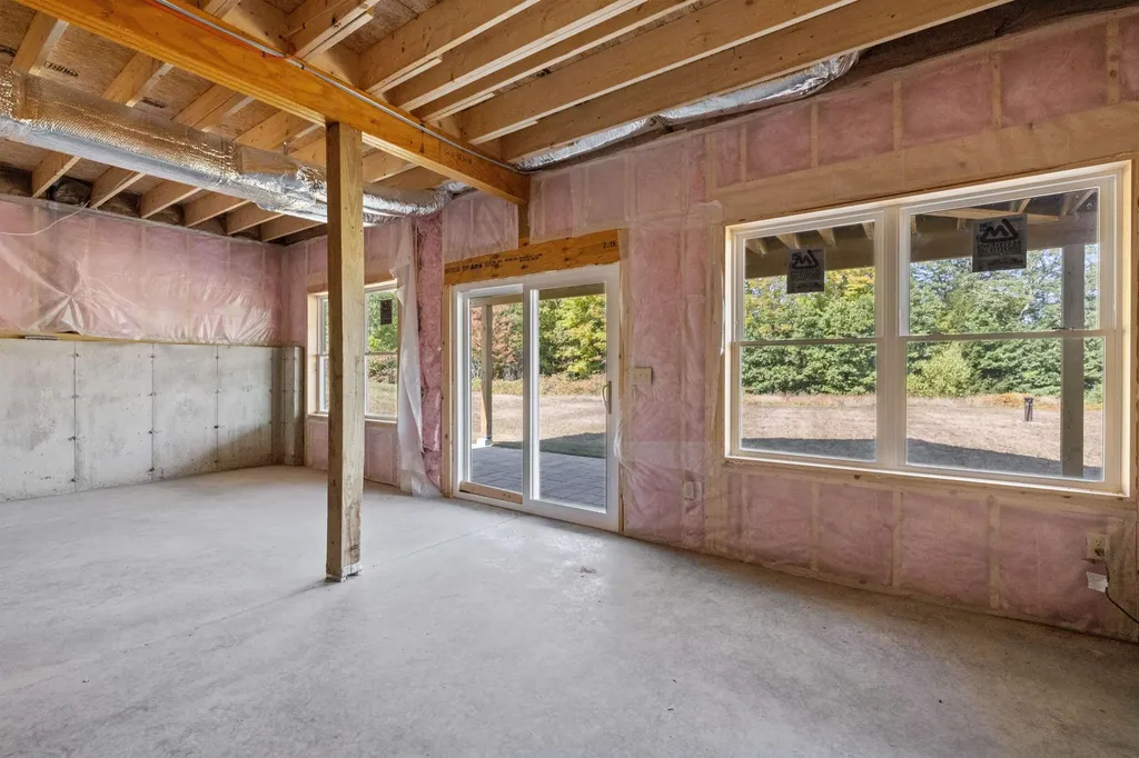 47 Melina's Way Thornton NH 03285