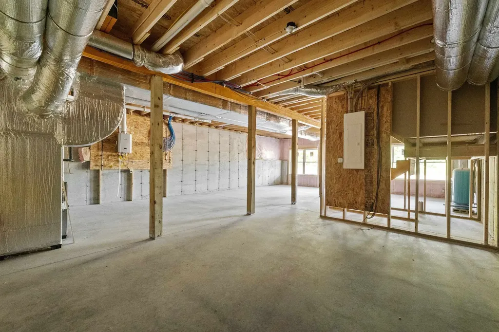 47 Melina's Way Thornton NH 03285