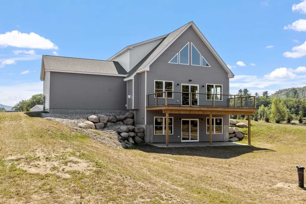 47 Melina's Way Thornton NH 03285