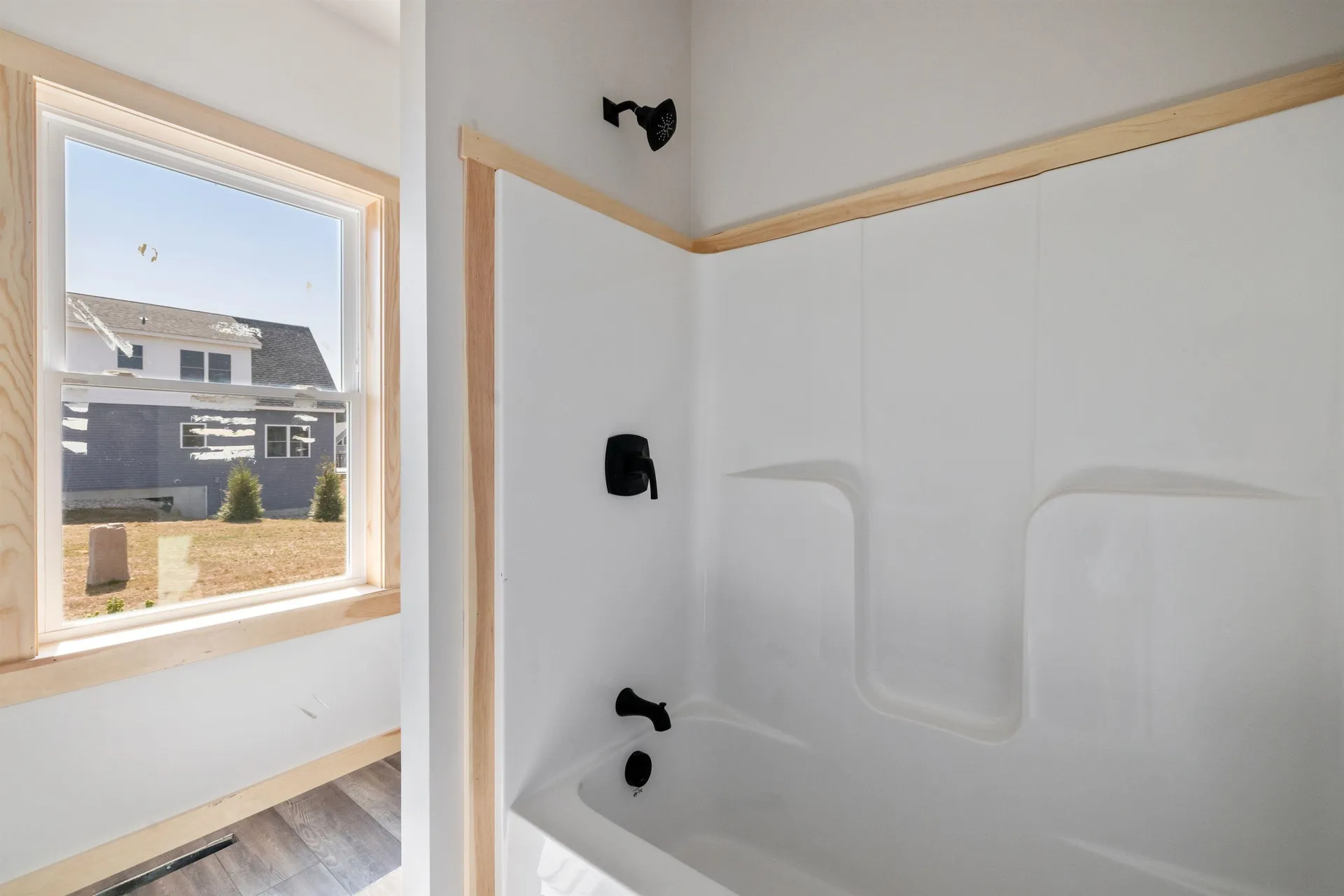 47 Melina's Way Thornton NH 03285