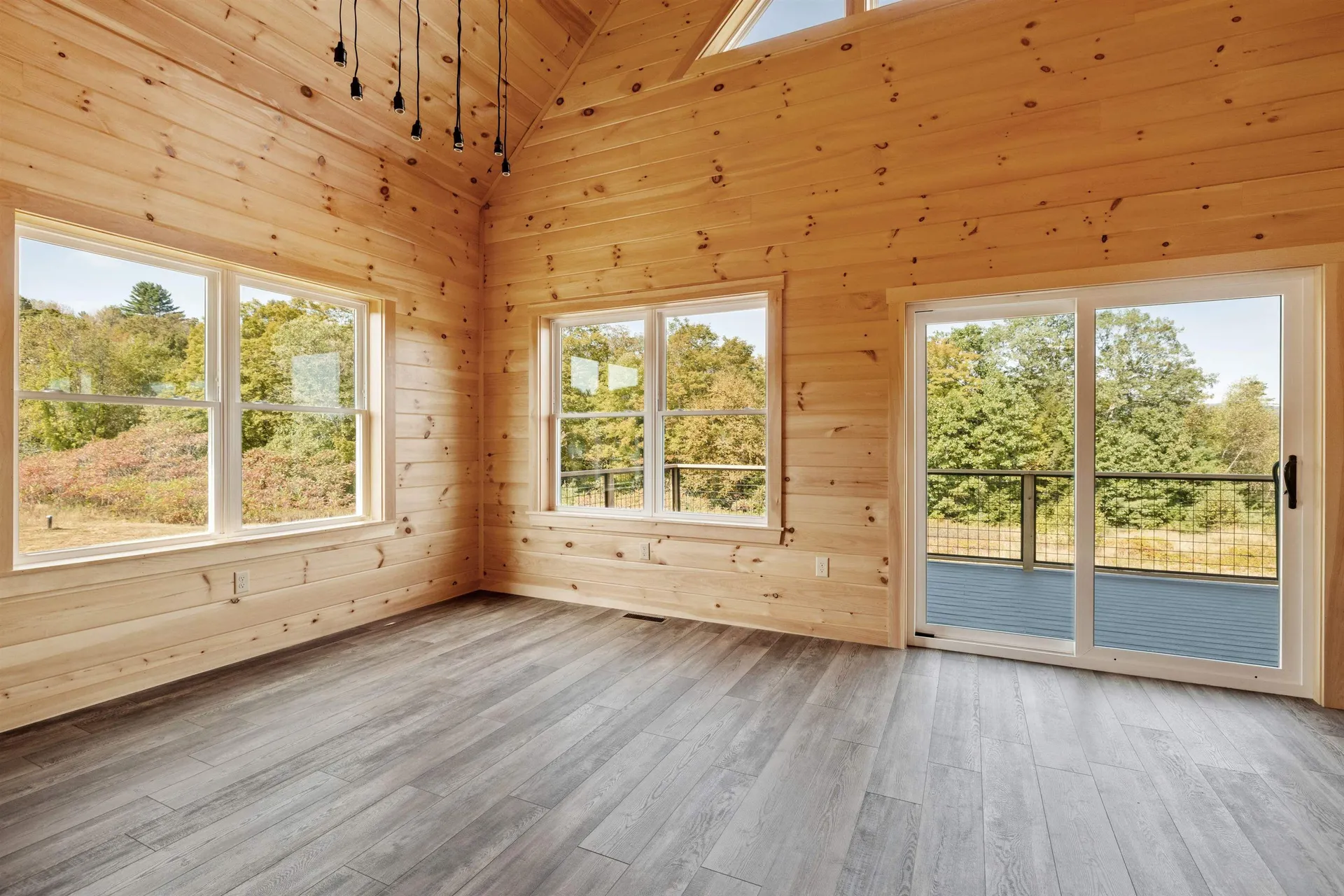 47 Melina's Way Thornton NH 03285