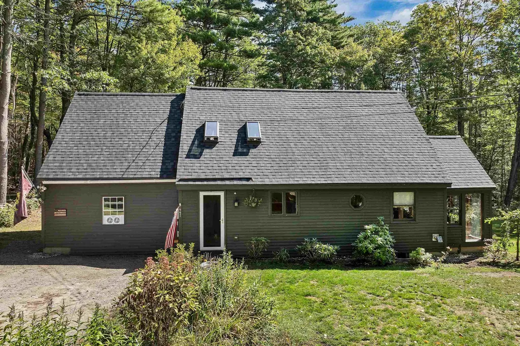 441 W Lake Road Fitzwilliam NH 03447
