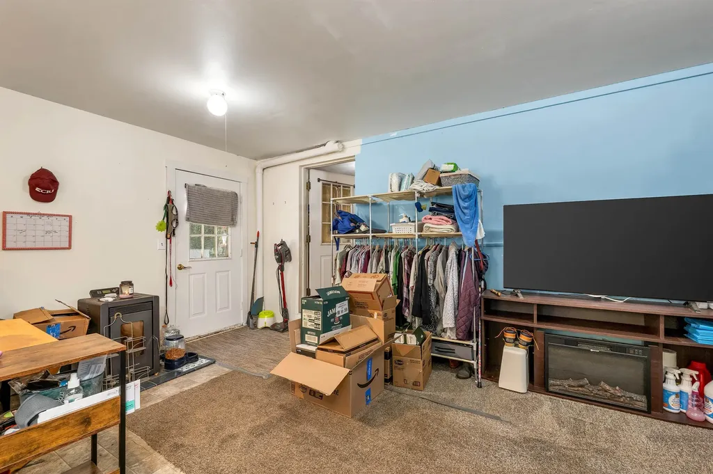 441 W Lake Road Fitzwilliam NH 03447