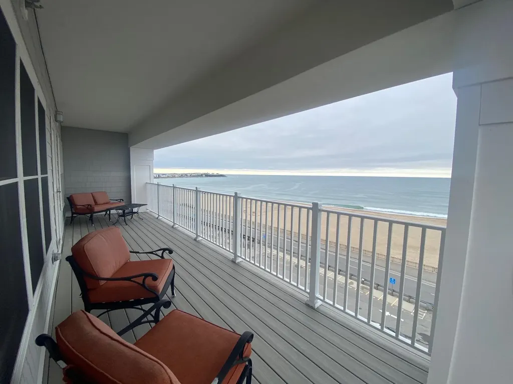 315 Ocean Boulevard Hampton NH 03842