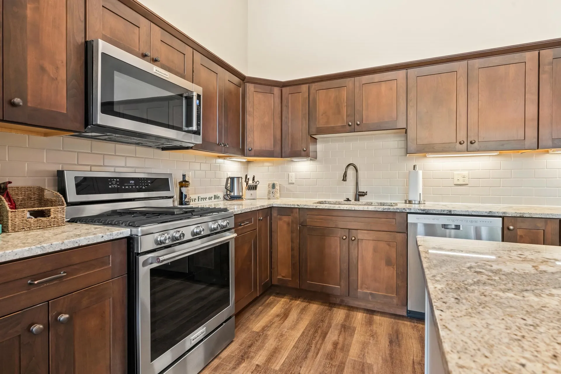 235 Skimobile Road Conway NH 03860