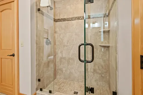 235 Skimobile Road Conway NH 03860