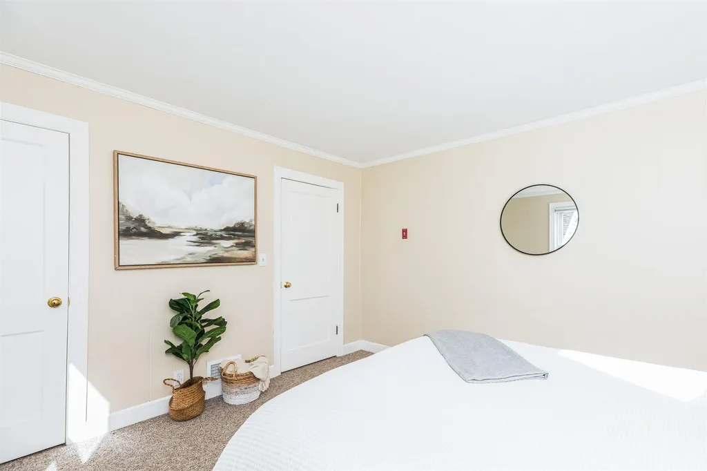 171 Echo Avenue Portsmouth NH 03801