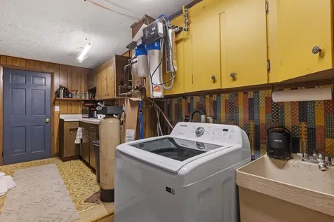 142 Nh Route 25 Meredith NH 03253