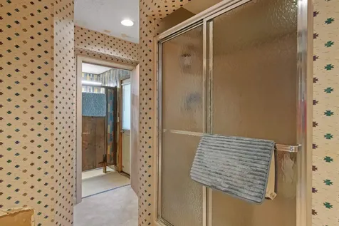 142 Nh Route 25 Meredith NH 03253