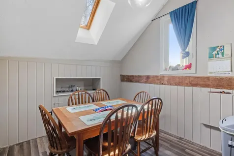 142 Nh Route 25 Meredith NH 03253