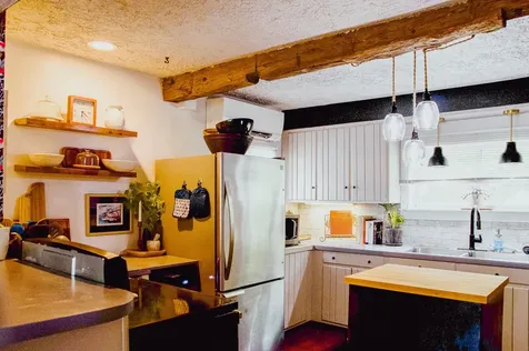 142 Nh Route 25 Meredith NH 03253