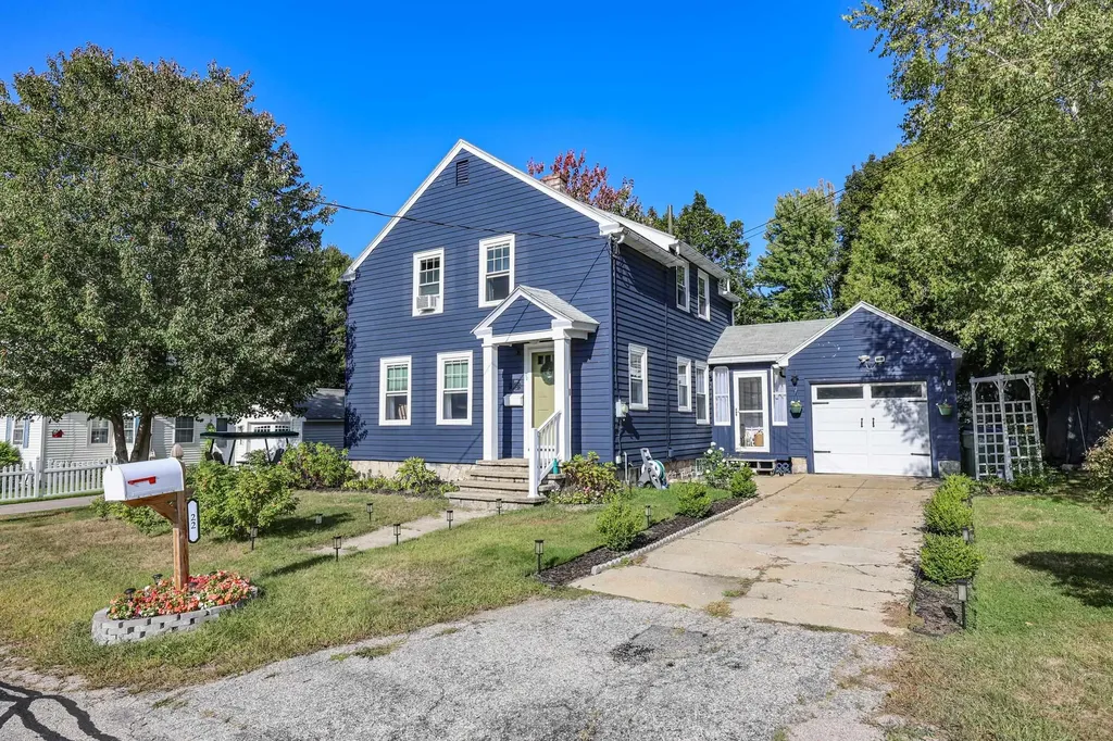 22 Crawford Street Manchester NH 03109