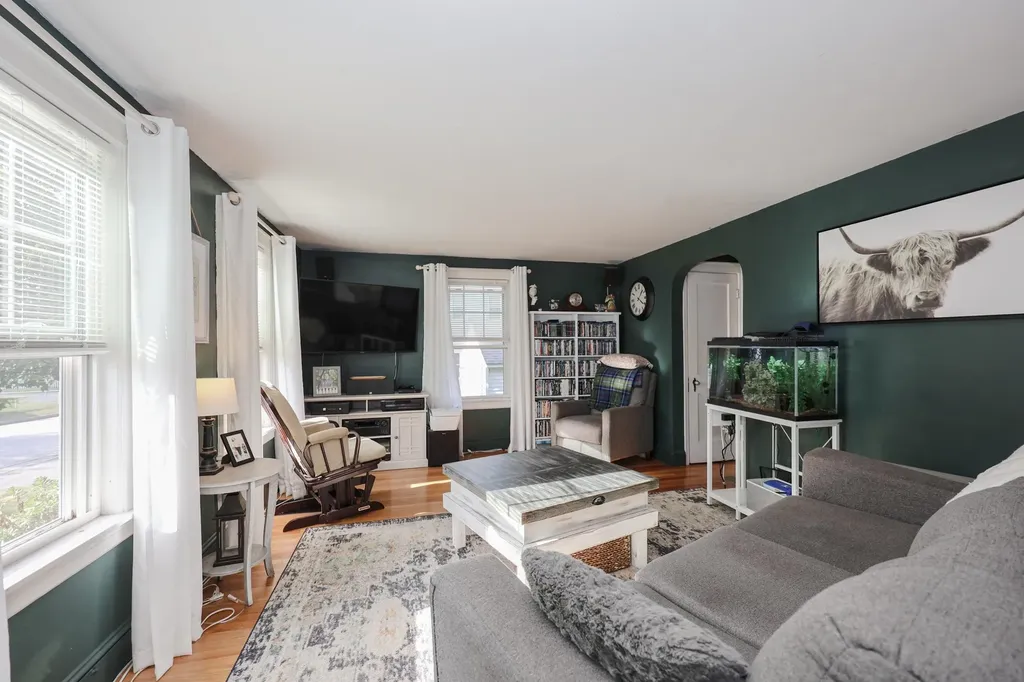 22 Crawford Street Manchester NH 03109