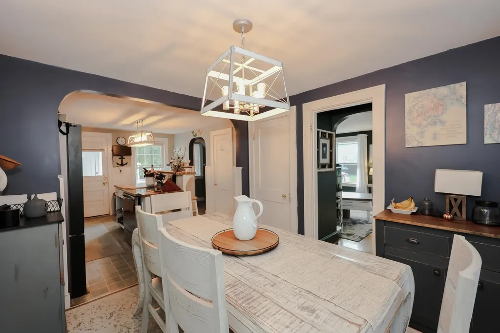 22 Crawford Street Manchester NH 03109